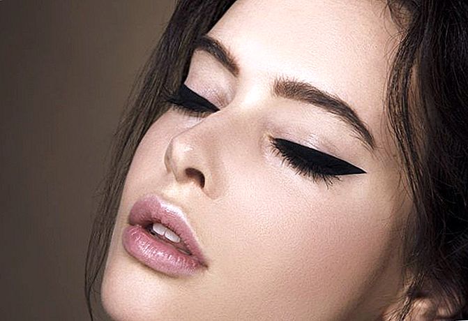 10 eye makeup mistakes and how to correct them