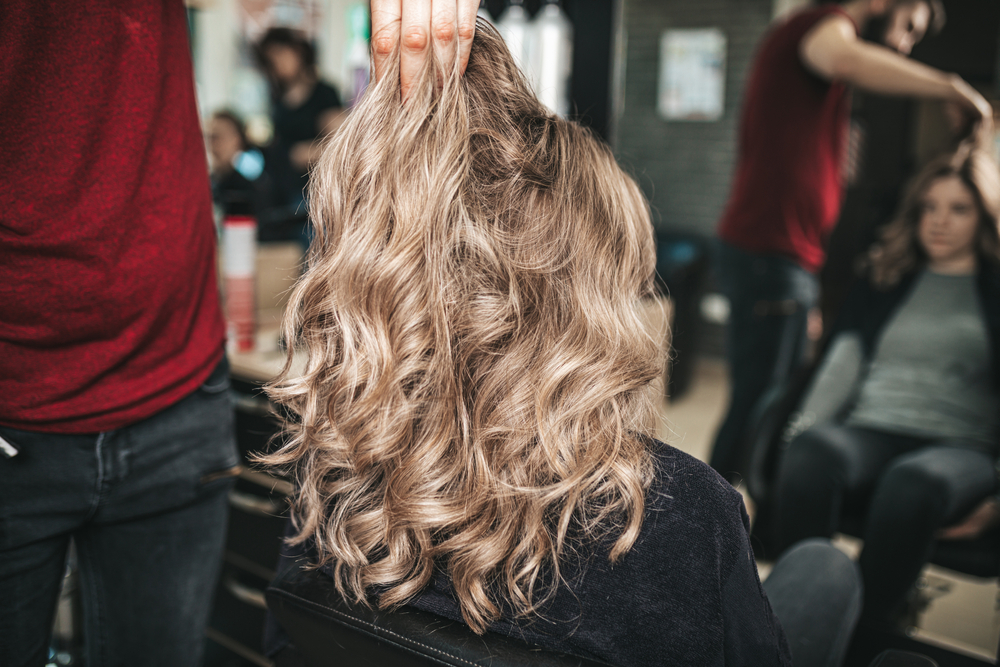 Color Sweep vs. Balayage: What's the Difference