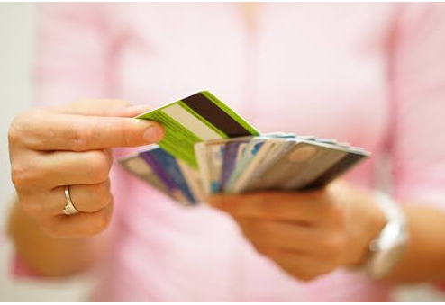 Why Investors Are Looking Beyond Traditional Card-Based Commerce